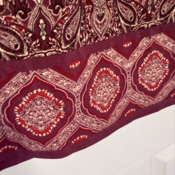 Magnolia Grace Women's Dress Sz S Zuri Embroidered Knit Burgundy Paisley Soft - Picture 2 of 7